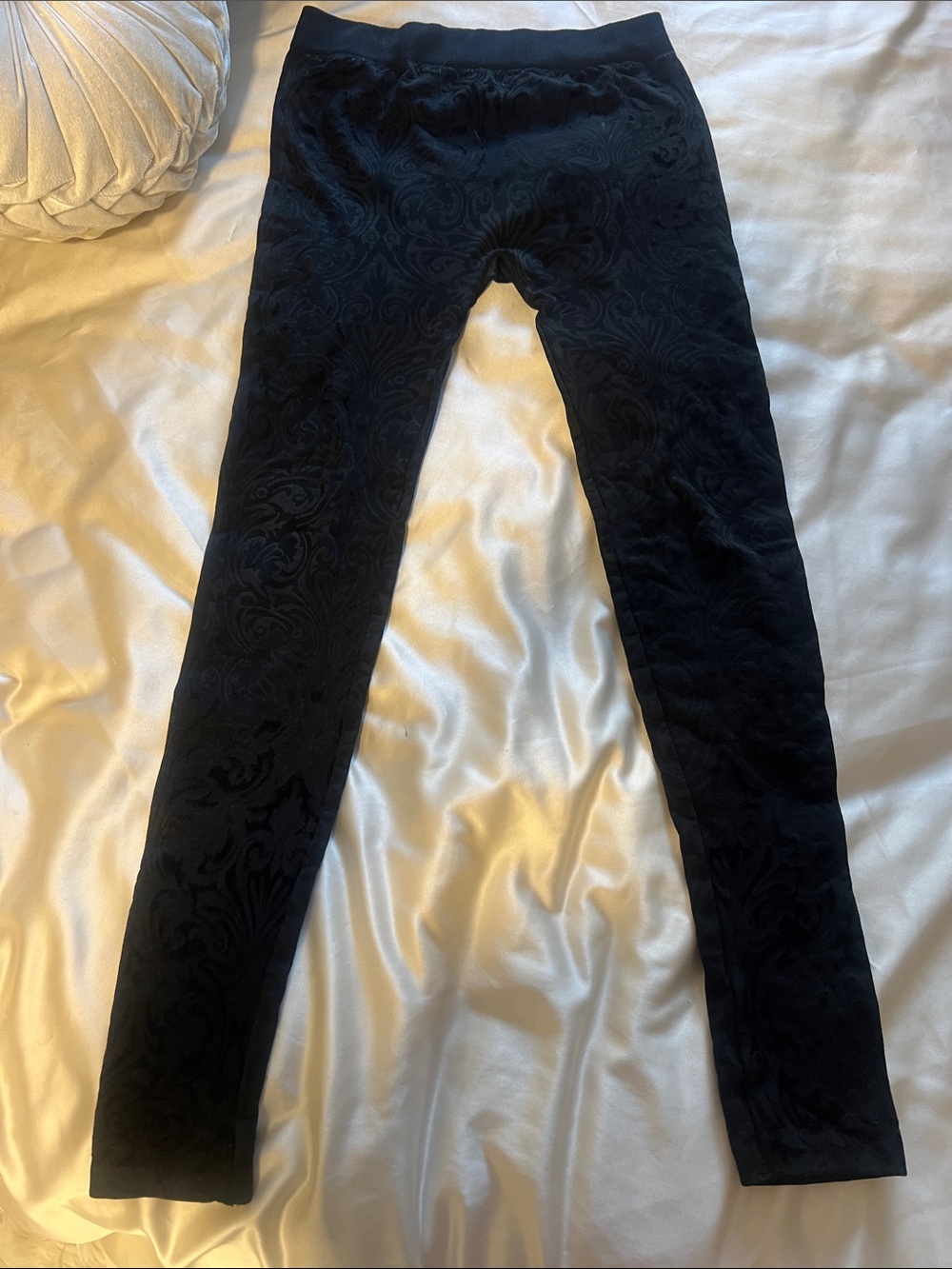 Black Textured Leggings High Waisted Slim Fit Chic